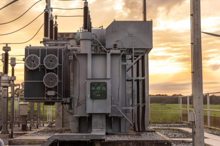 Transformatör Muayenesi İşletmenizin Enerji Güvenliği (Büyük)